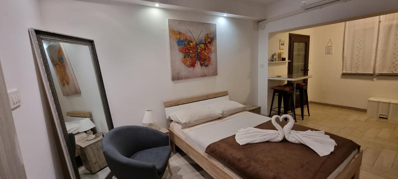 Apartmani Tatic Штинян Екстер'єр фото