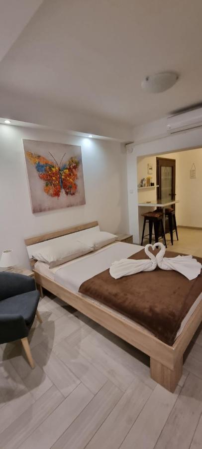 Apartmani Tatic Штинян Екстер'єр фото