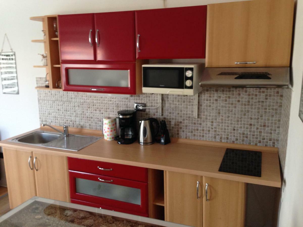 Apartmani Tatic Штинян Екстер'єр фото