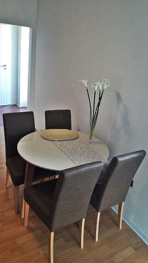 Apartmani Tatic Штинян Екстер'єр фото